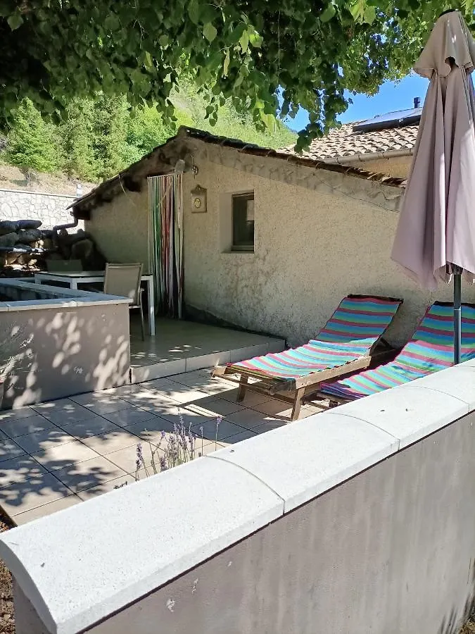 Apartment Gite Des Anges Barret-sur-Meouge